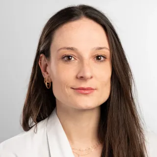 Arrivée du Dr Manon Belhoste au cabinet du Dr Richard Abs