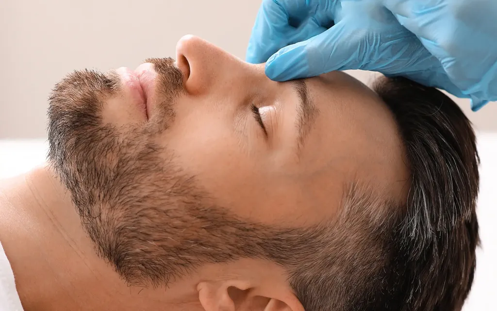 La rhinoplastie chez l’homme à Marseille