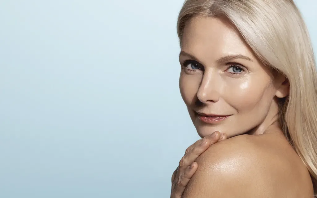 Le rajeunissement du visage par la chirurgie