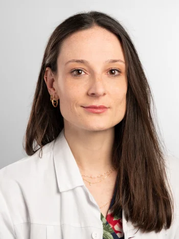 Dr Manon Belhoste